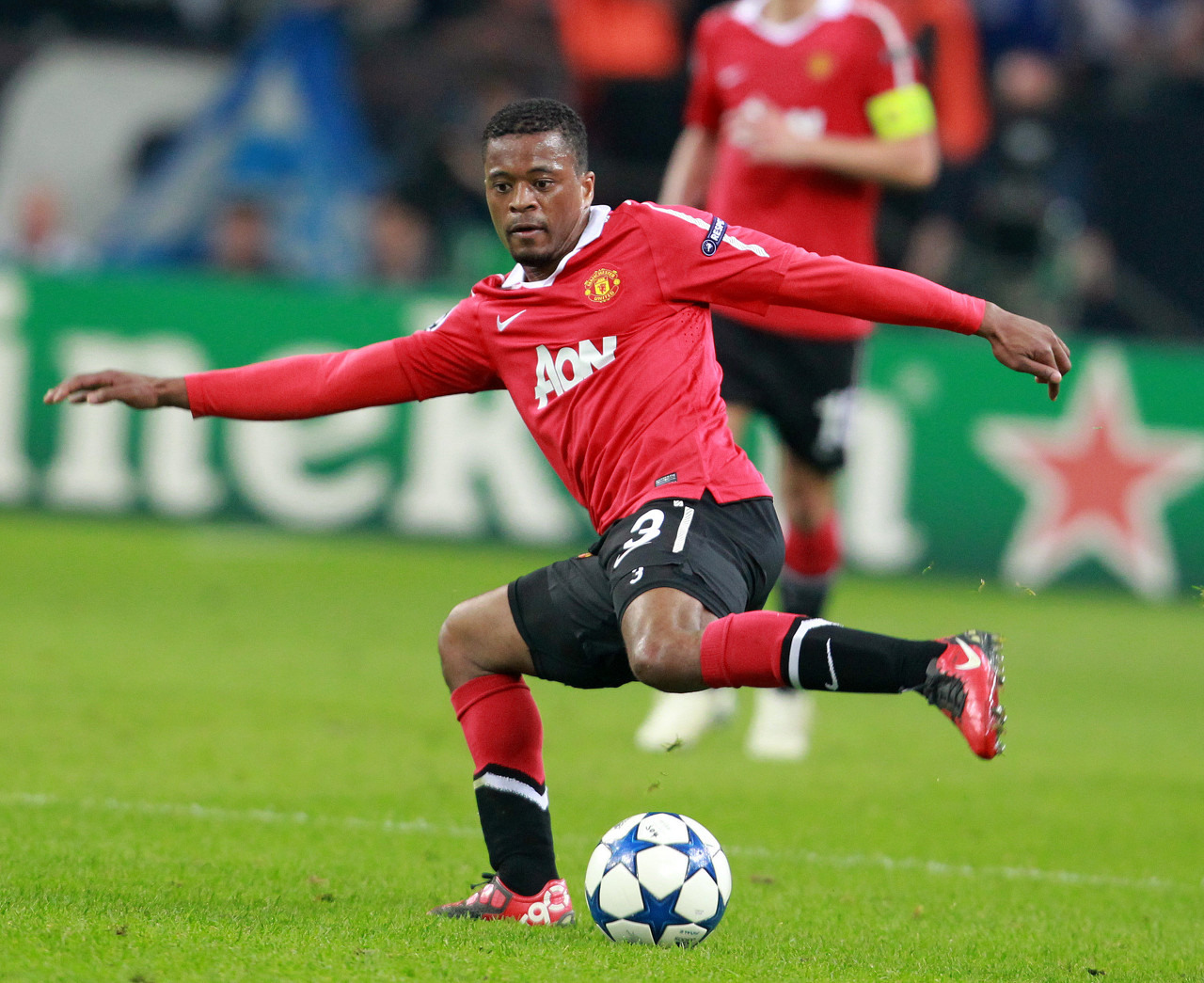 于中国足球 于中国足球